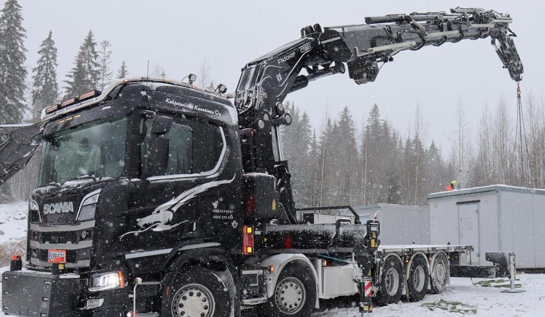 La F1450R-HXP Techno matérialise les travaux les travaux de Fassi sur les aciers.