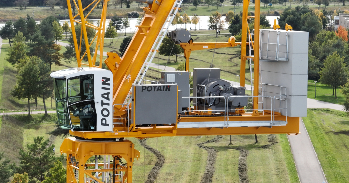 LQ11769684C_picture_0_cropped.jpg Manitowoc fait évoluer sa gamme à flèche relevable en dévoilant en avant-première un modèle inédit à Bauma 2022.