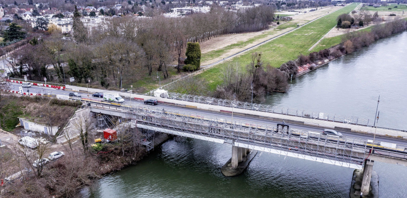 La nuit du 22 au 23 novembre 2022 a vu l’achèvement de la première opération de vérinage de la 2e ligne d’appuis sur les 7 lignes que compte l’ouvrage.