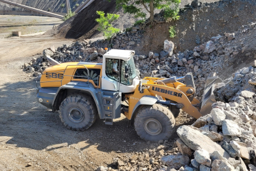 De la reprise de blocs pour alimenter une installation fixe...